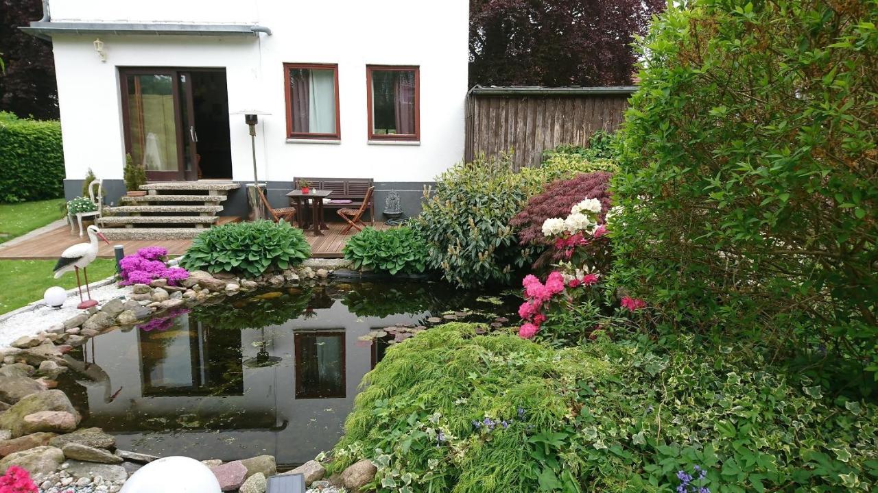 Appartment "Gerasymchuk" Im Einfamilienhaus Eckernforde Bagian luar foto